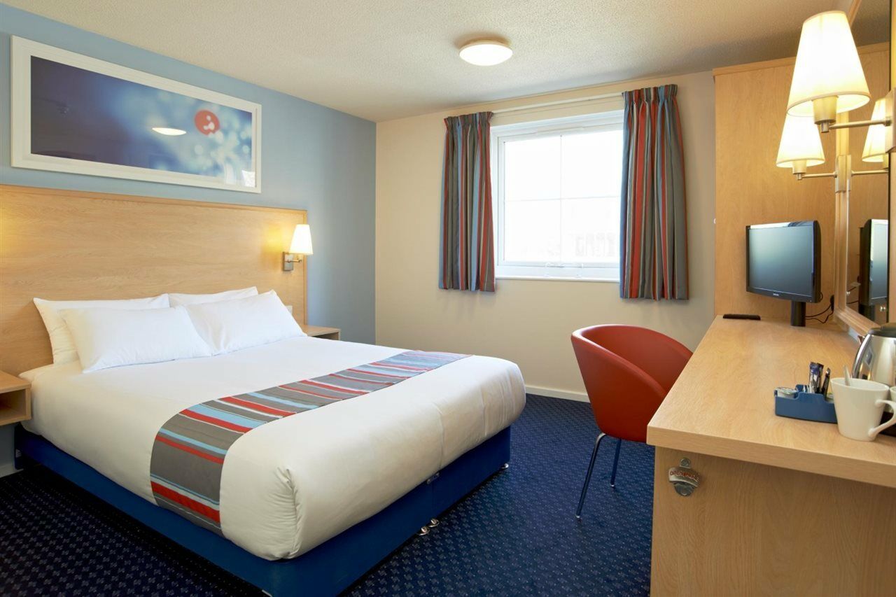 Travelodge Manchester Birch M62 Eastbound Heywood Extérieur photo